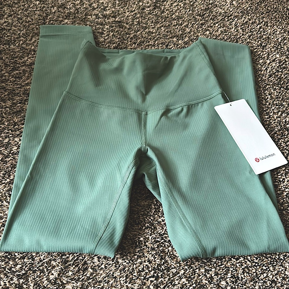 Lululemon 0 Wunder Train Ribbed HR High Rise 25" Green NWT
